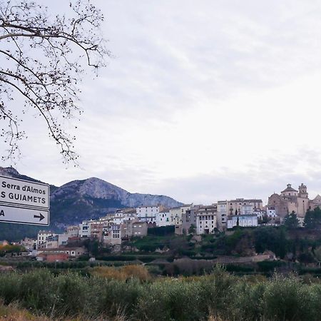 Apartament Rural Monetze Tivissa Bagian luar foto